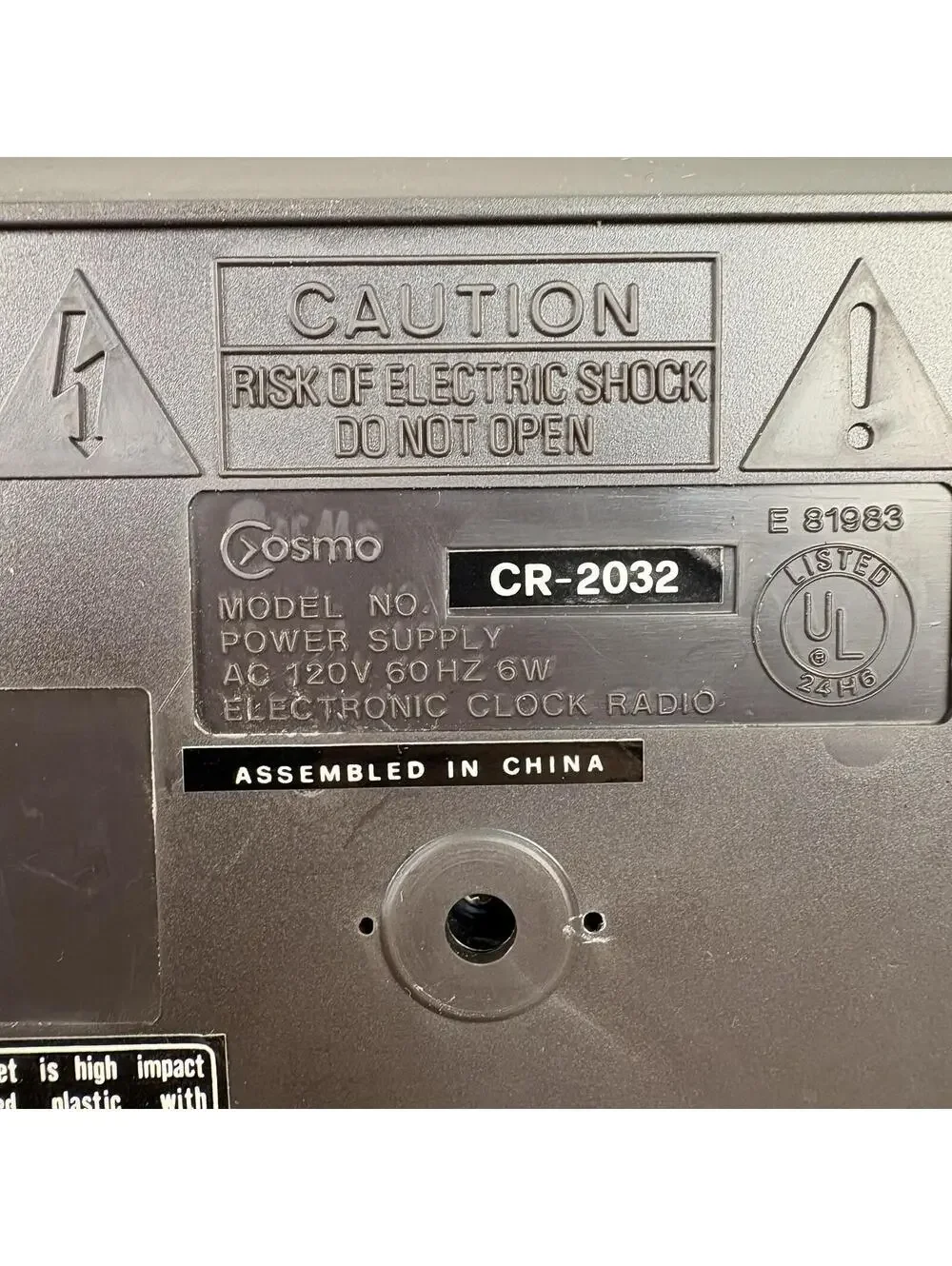 Cosmo FM/AM LED Digital Clock Radio CR2032